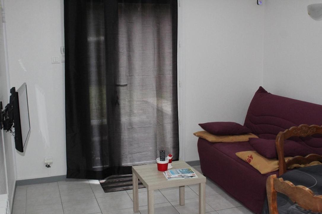 Appartement Chez Patrick Et Dominique à Saint-Pierre-en-Faucigny Extérieur photo